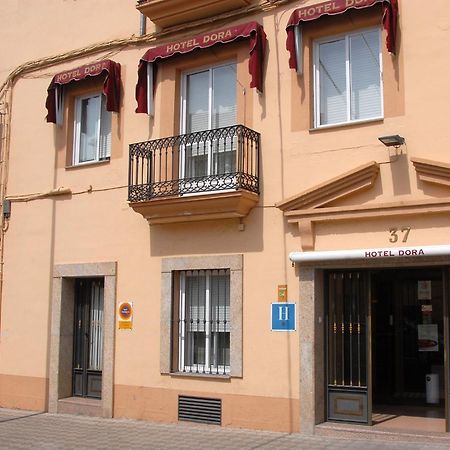 Hotel Dora Plasencia Ngoại thất bức ảnh