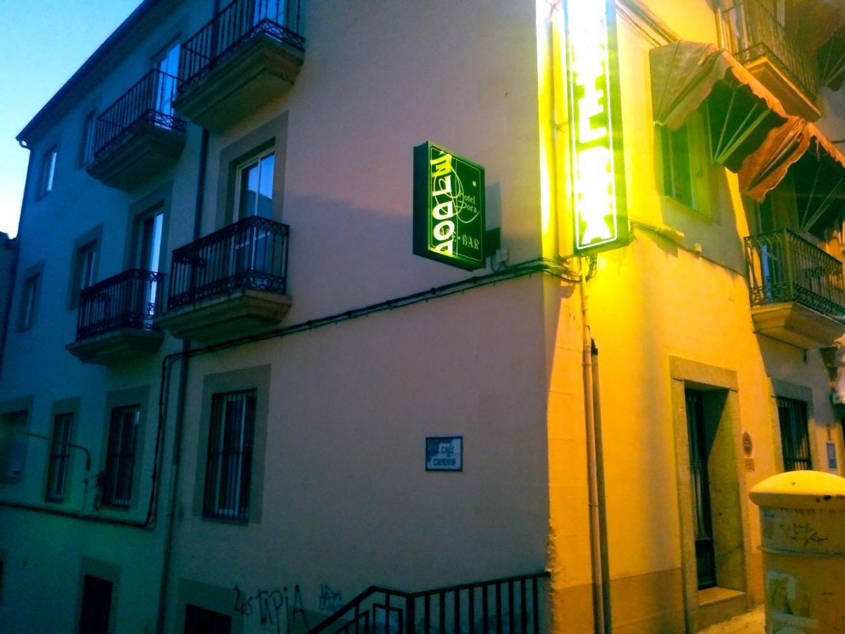 Hotel Dora Plasencia Ngoại thất bức ảnh