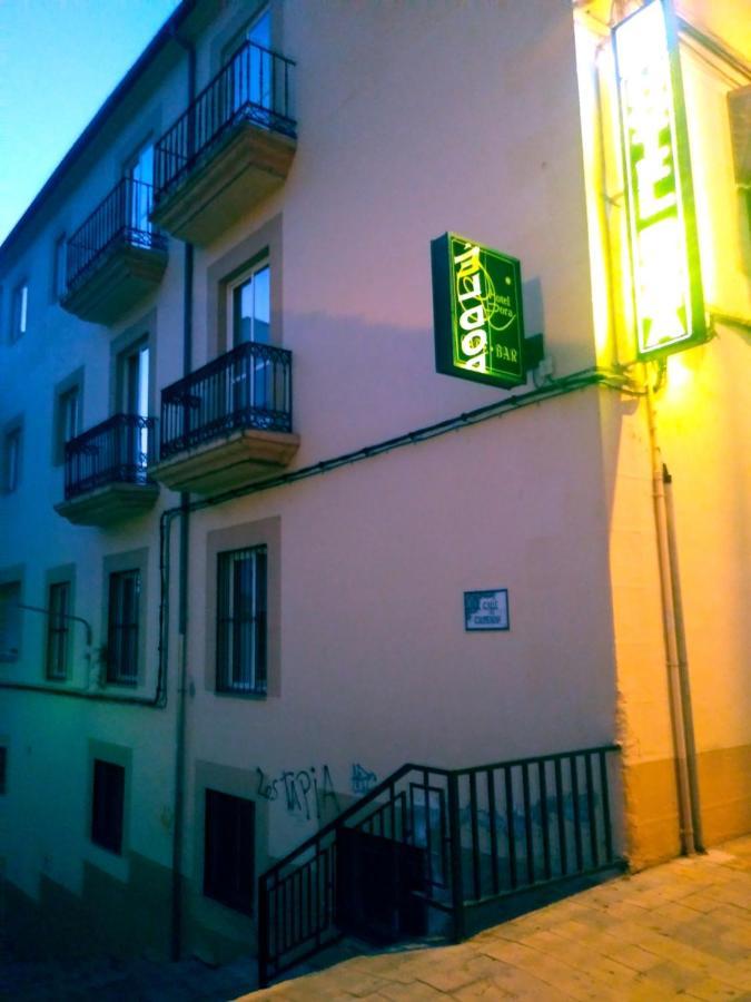 Hotel Dora Plasencia Ngoại thất bức ảnh