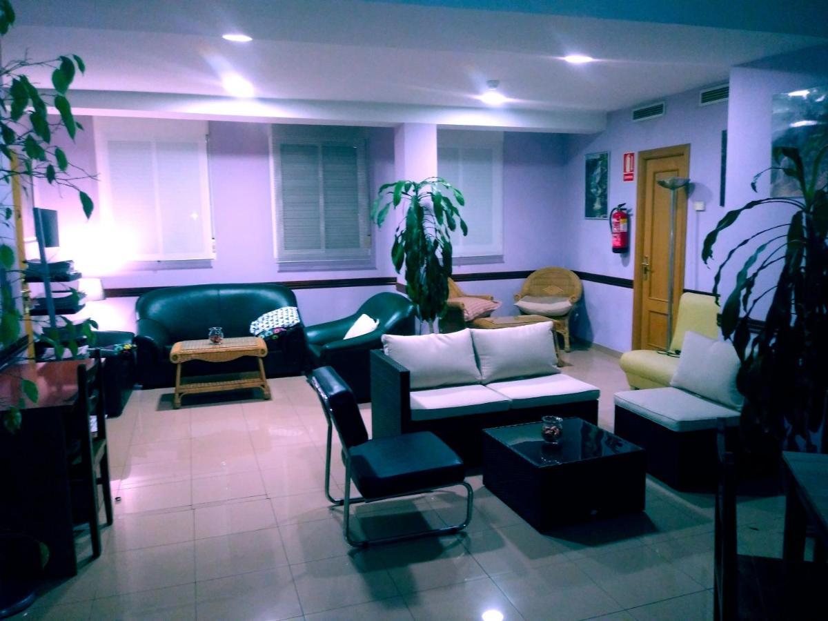 Hotel Dora Plasencia Ngoại thất bức ảnh