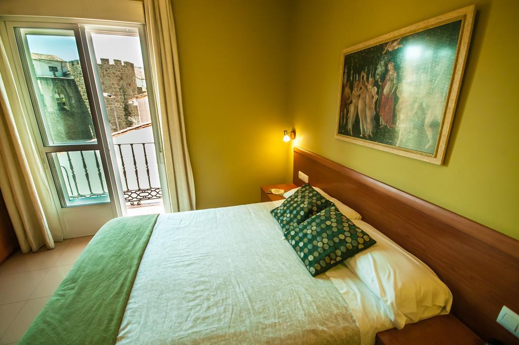 Hotel Dora Plasencia Ngoại thất bức ảnh