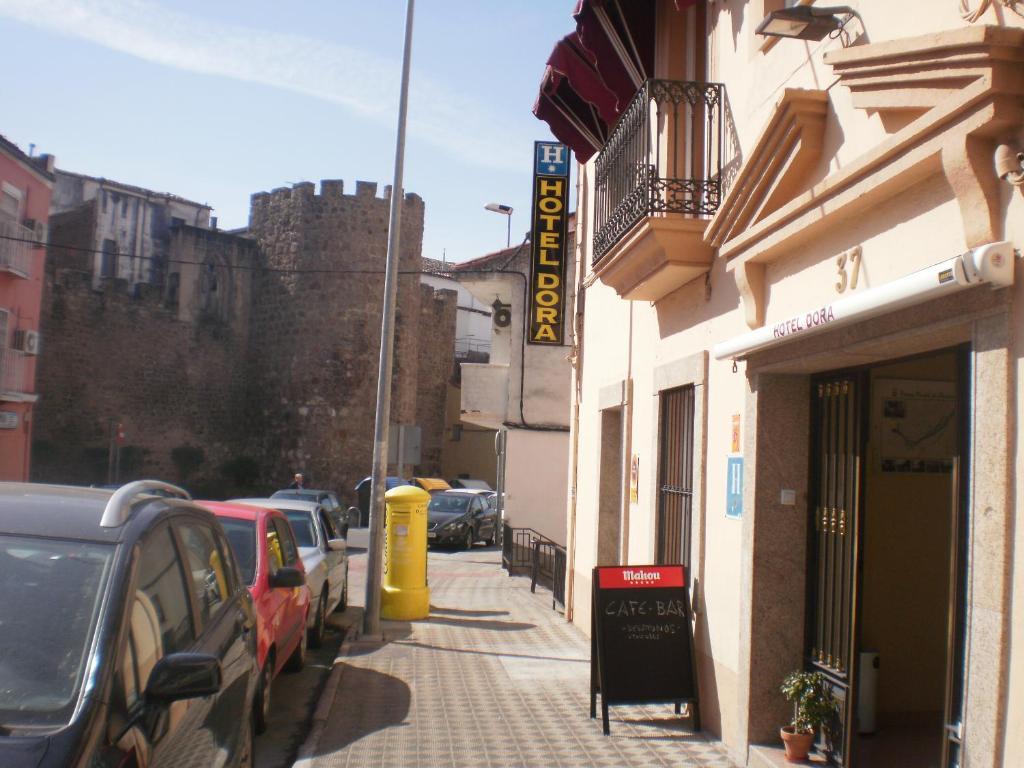 Hotel Dora Plasencia Ngoại thất bức ảnh