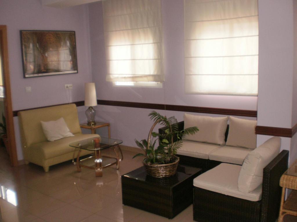 Hotel Dora Plasencia Ngoại thất bức ảnh