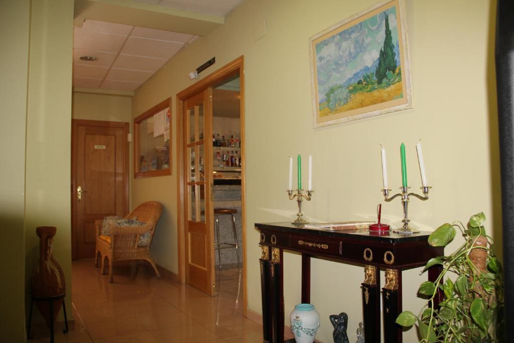 Hotel Dora Plasencia Ngoại thất bức ảnh